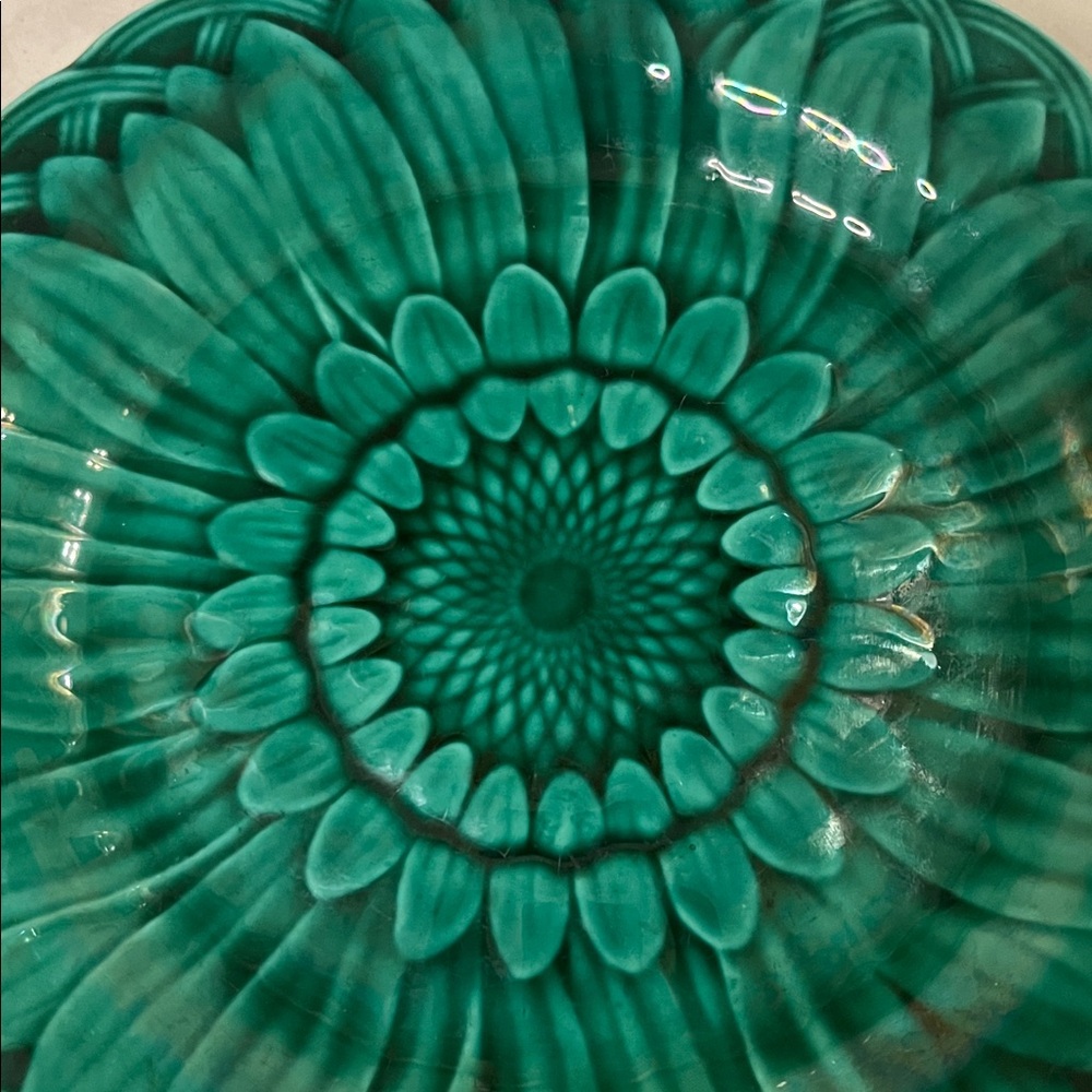 Antique Wedgewood Green Majolica  Sunflower 8.5” Salad Plate circa 1880’s - Picture 6 of 6